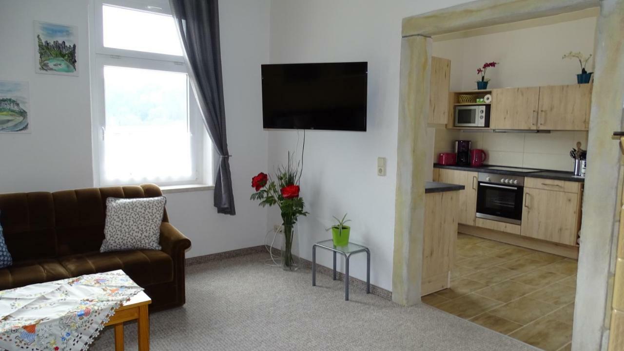 Ferienwohnung "Moeller" Rathmannsdorf Buitenkant foto